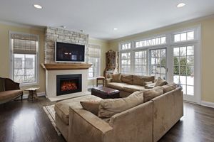 Modern Flames: Redstone 36" Traditional Electric Fireplace Insert (Large Surround)